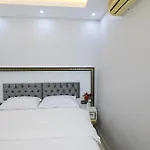 Hotel&guesthouse Хостел *