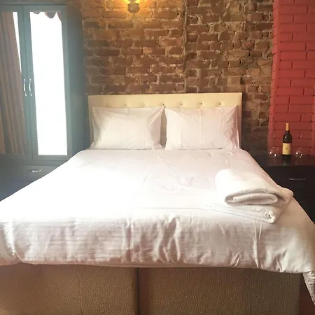 Hotel&guesthouse Istambul